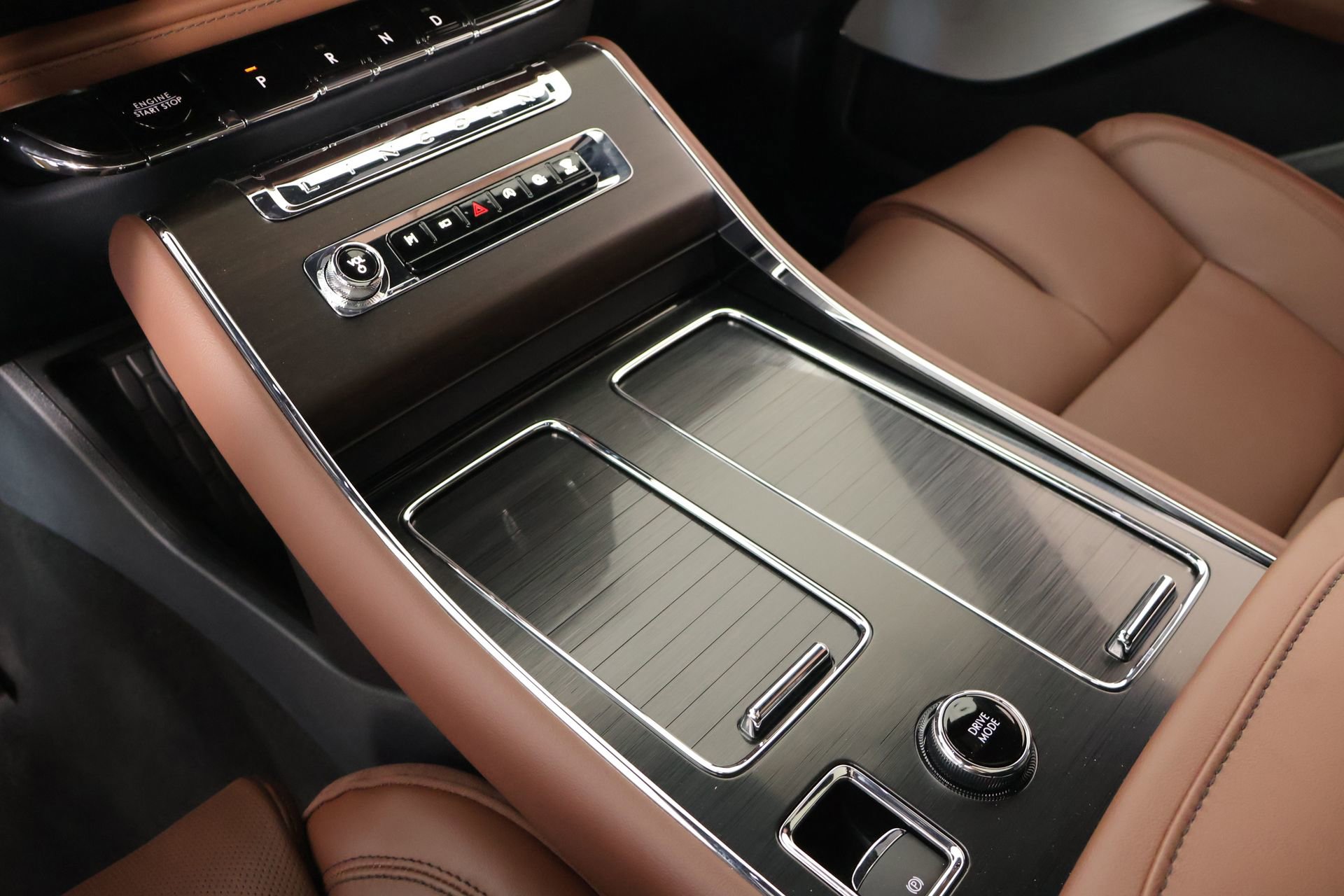 New 2026 Lincoln Aviator Reserve AWD/4WD image 8