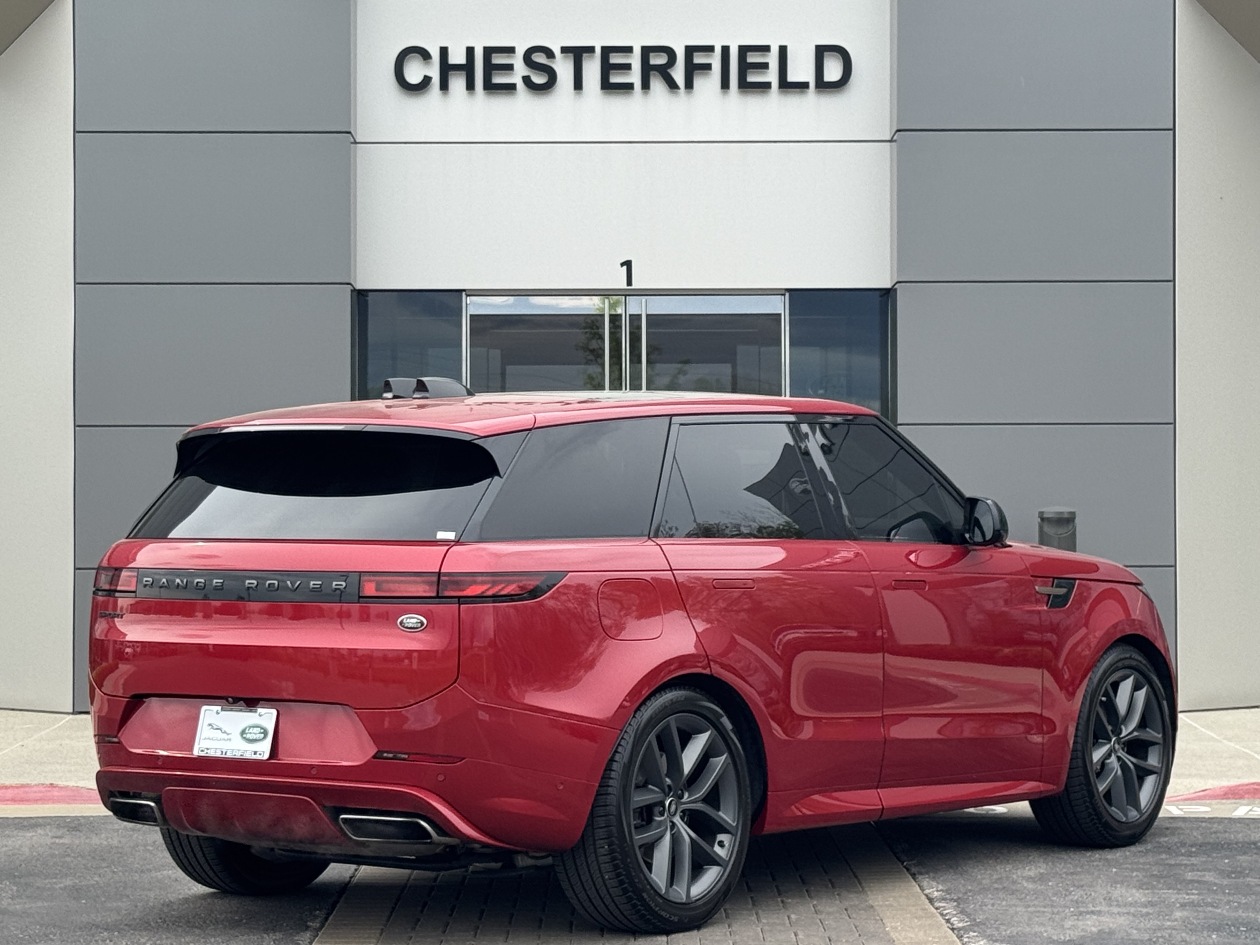 Certified 2023 Land Rover Range Rover Sport SE Dynamic AWD/4WD image 2