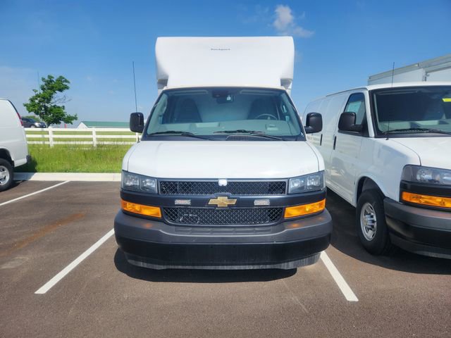 New 2024 Chevrolet Express 3500 w/ Power Convenience Package image 2
