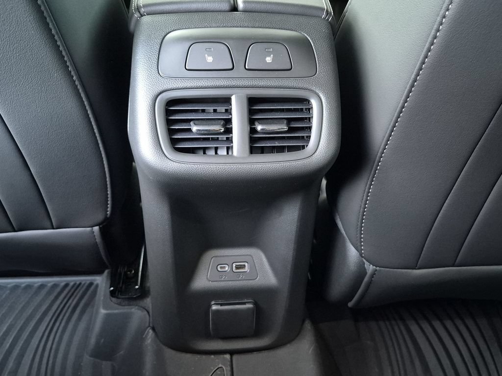 Certified 2023 Buick Envision Avenir AWD/4WD image 19