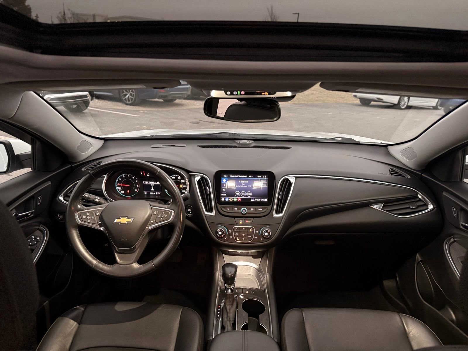 Used 2021 Chevrolet Malibu LT w/ Leather Package image 31