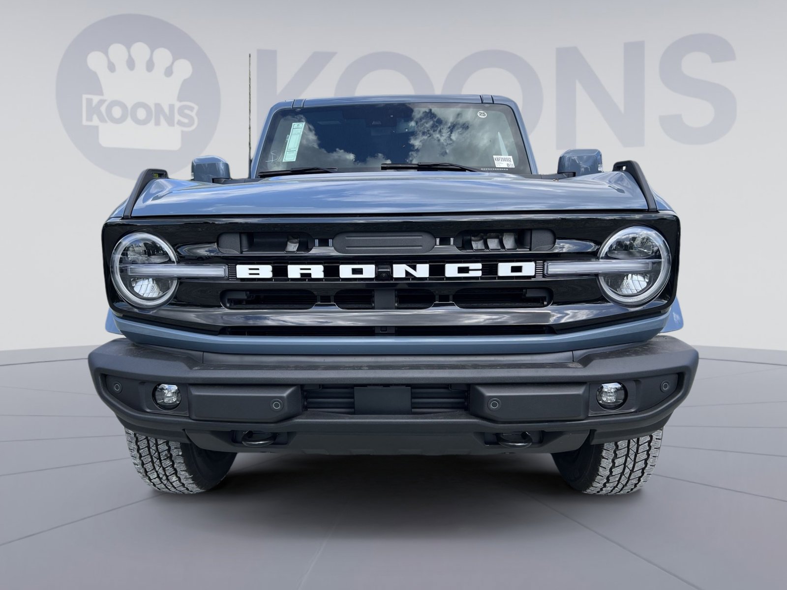 New 2025 Ford Bronco Outer Banks image 11