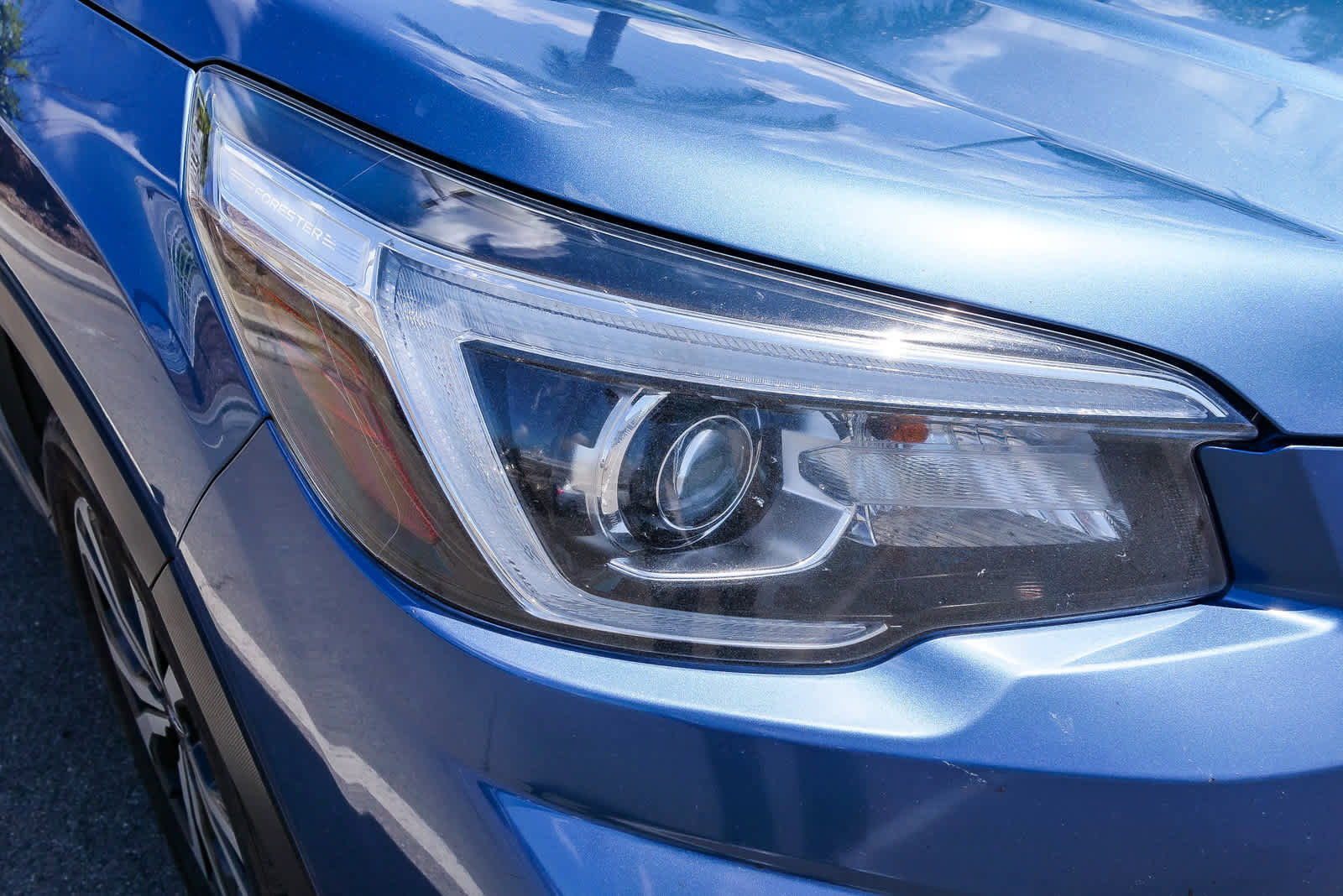 Used 2020 Subaru Forester Limited w/ Popular Package #3 image 7