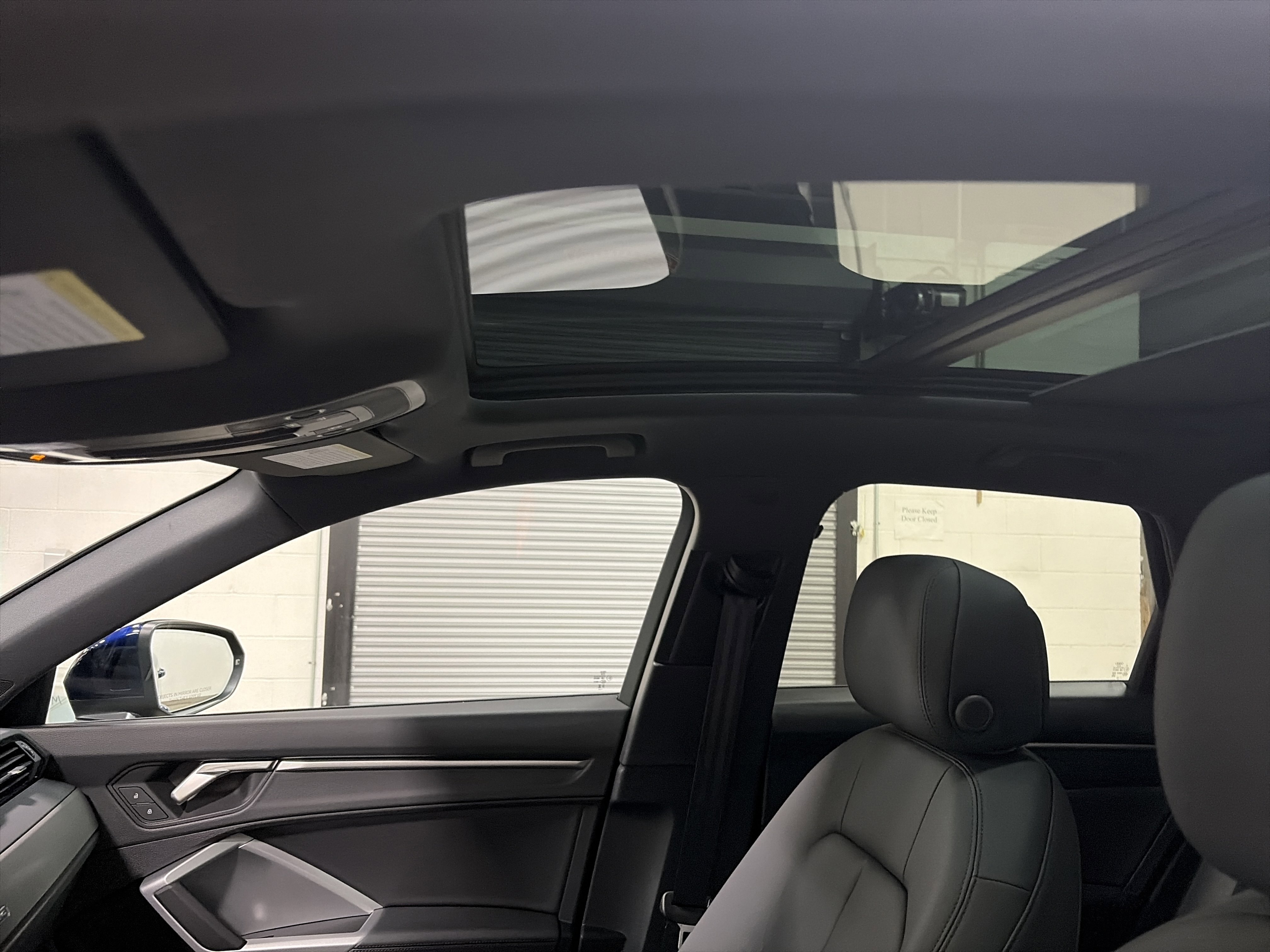 Certified 2025 Audi Q3 2.0T Premium w/ Convenience Plus Package image 13