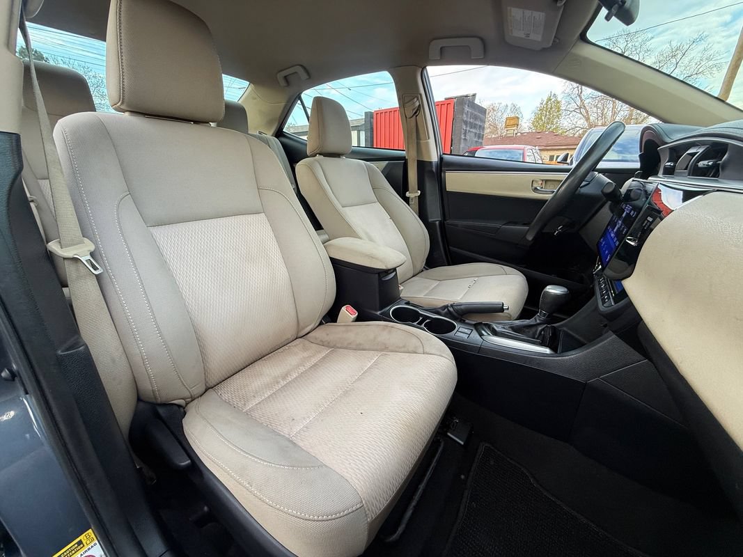 Used 2014 Toyota Corolla LE FWD image 4
