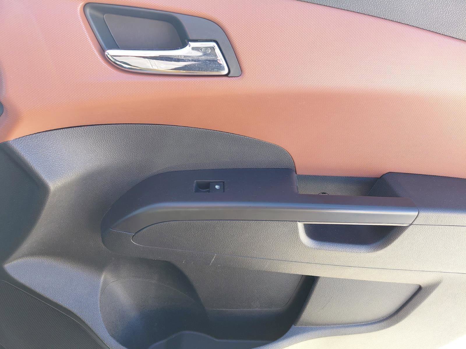 Used 2014 Chevrolet Sonic LT image 10