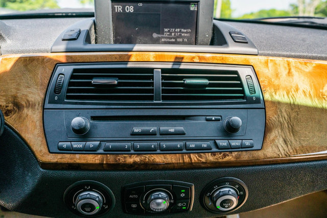 Used 2008 BMW Z4 3.0si image 42