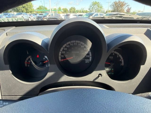 Used 2011 Dodge Nitro Heat AWD/4WD image 25