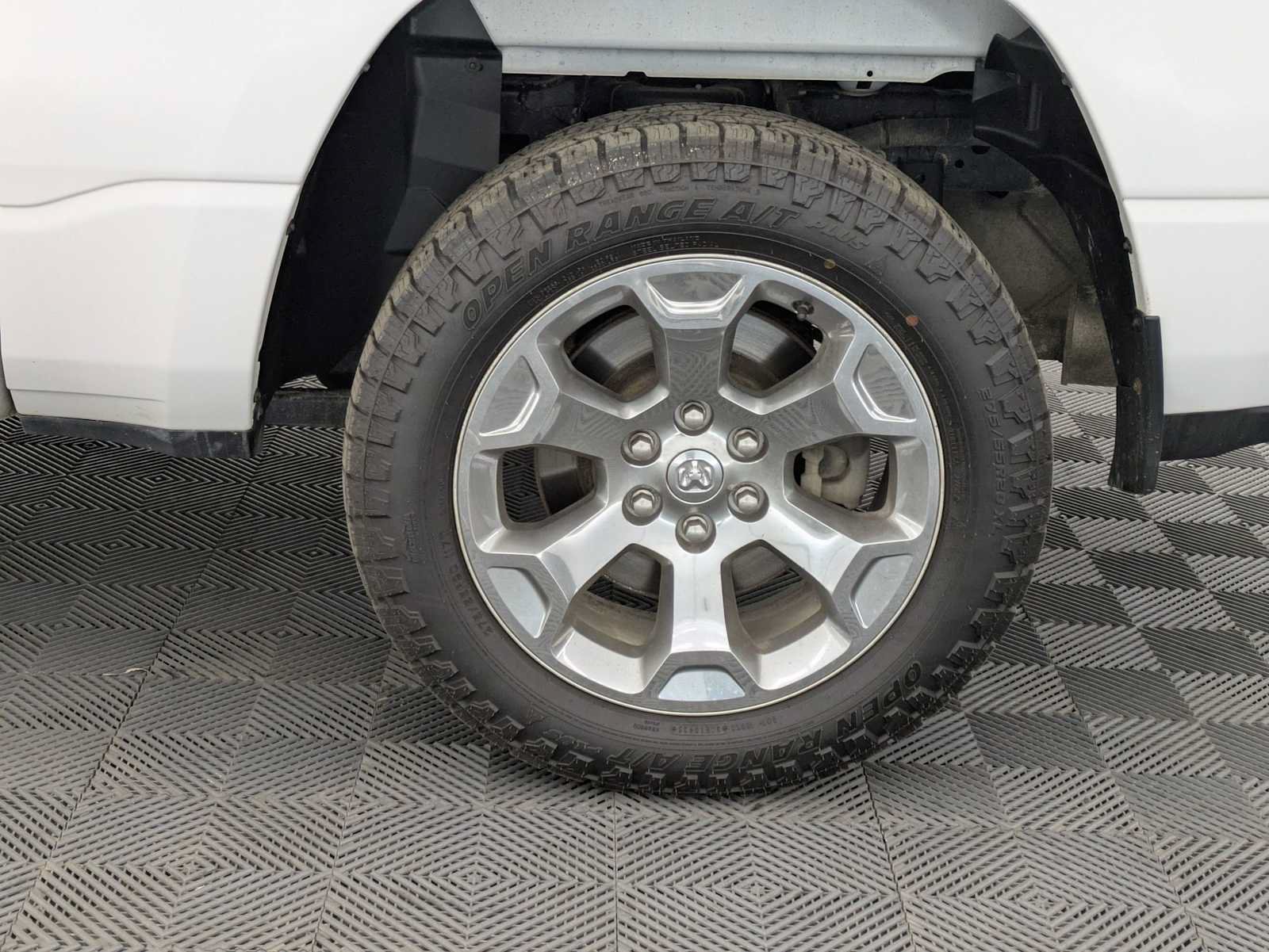 Used 2022 RAM 1500 Big Horn AWD/4WD image 16