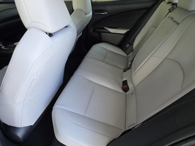Used 2025 Lexus UX 300h AWD w/ Cold Area Package image 9