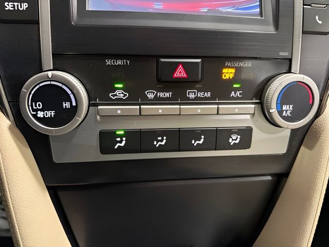 Used 2014 Toyota Camry LE FWD image 19
