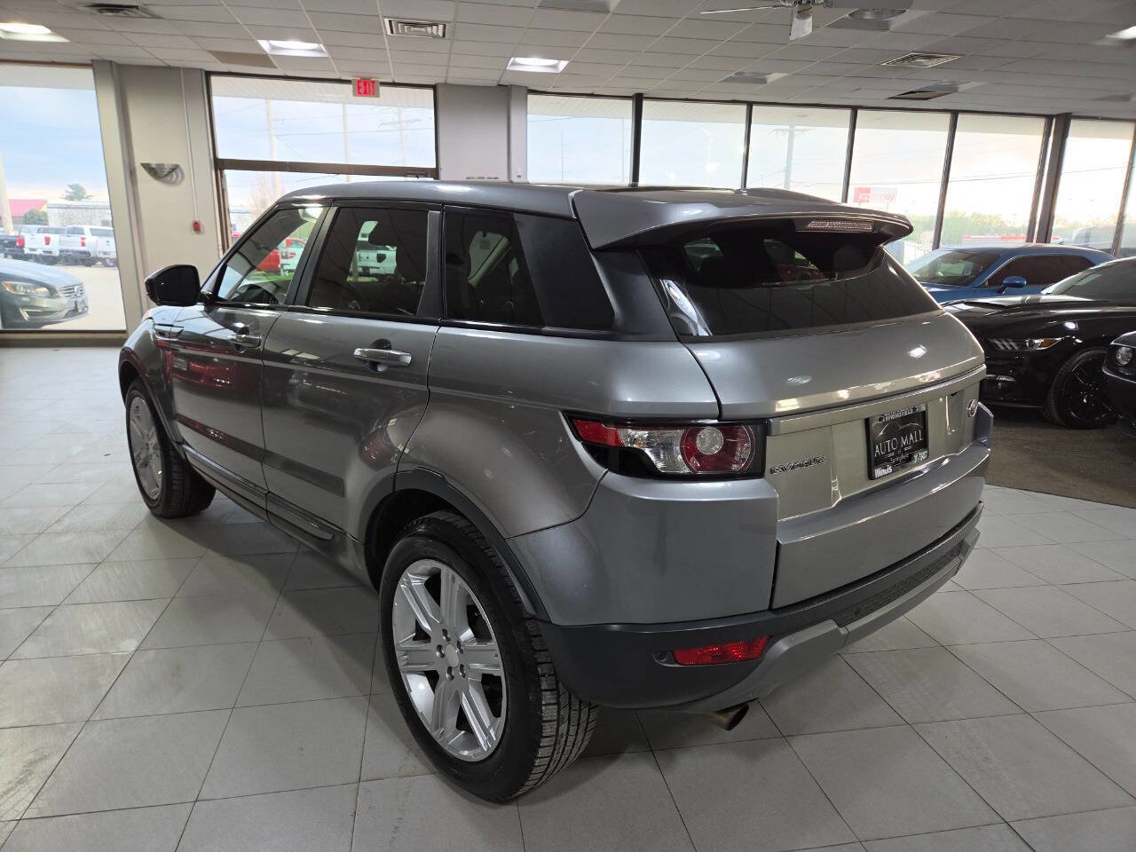 Used 2015 Land Rover Range Rover Evoque Pure Plus AWD/4WD image 5