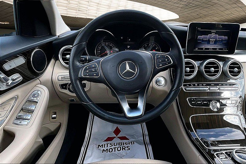Used 2018 Mercedes-Benz C 300 Sedan w/ Premium Package image 5
