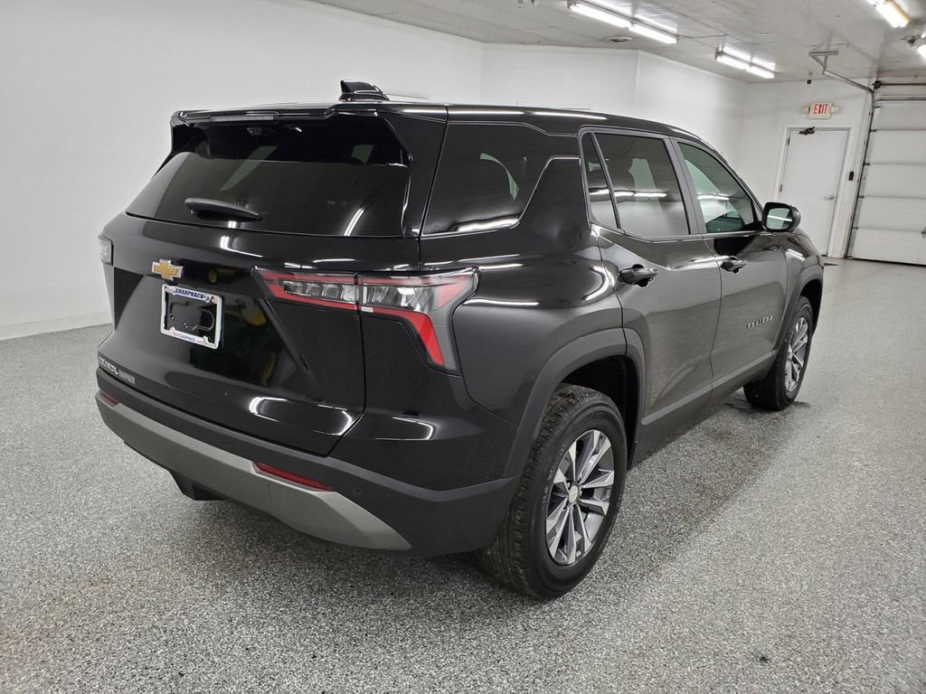Used 2025 Chevrolet Equinox LT w/ Safety and Technology Package FWD image 4