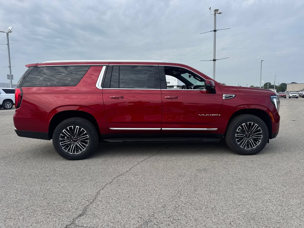 New 2026 GMC Yukon XL Elevation w/ Elevation Premium Package AWD/4WD image 8