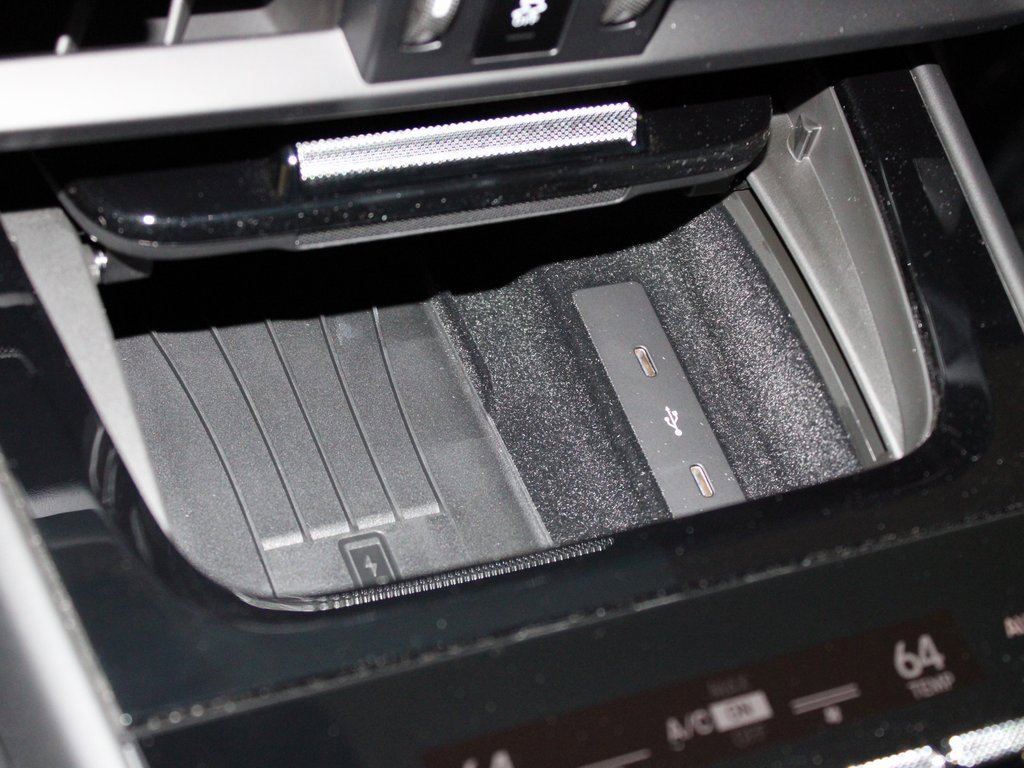 Certified 2025 Porsche Cayenne Coupe image 32