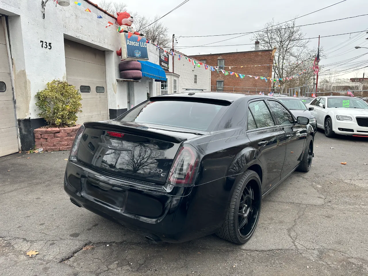 Used 2014 Chrysler 300 C RWD image 16