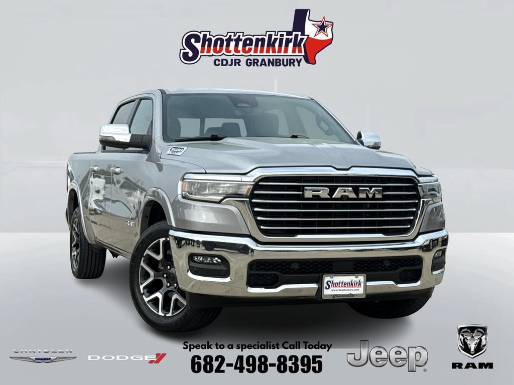 Used 2025 RAM 1500 Laramie AWD/4WD image 1