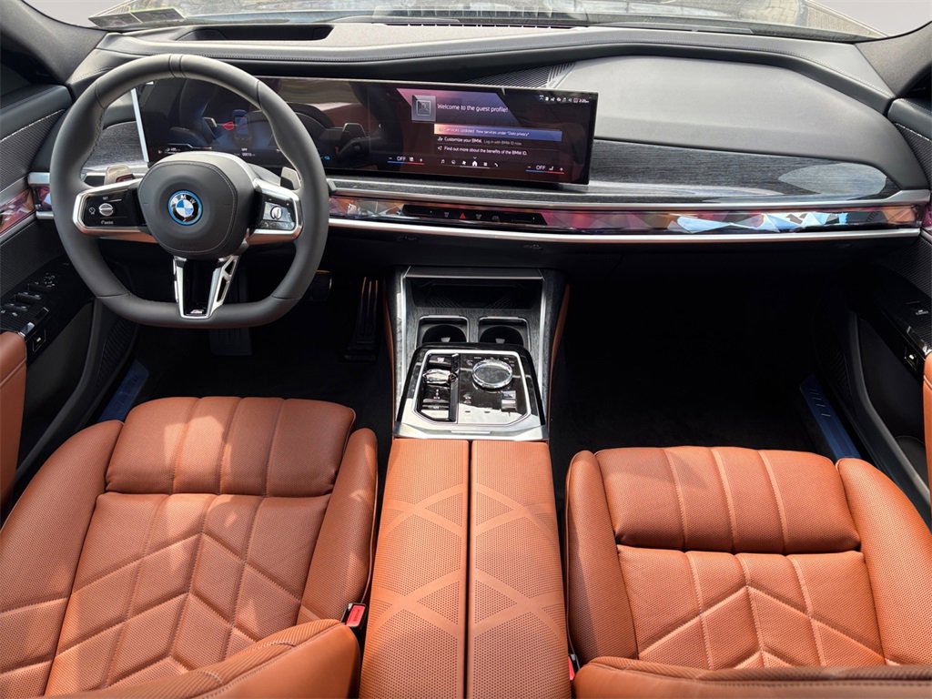 New 2026 BMW 750e xDrive image 10