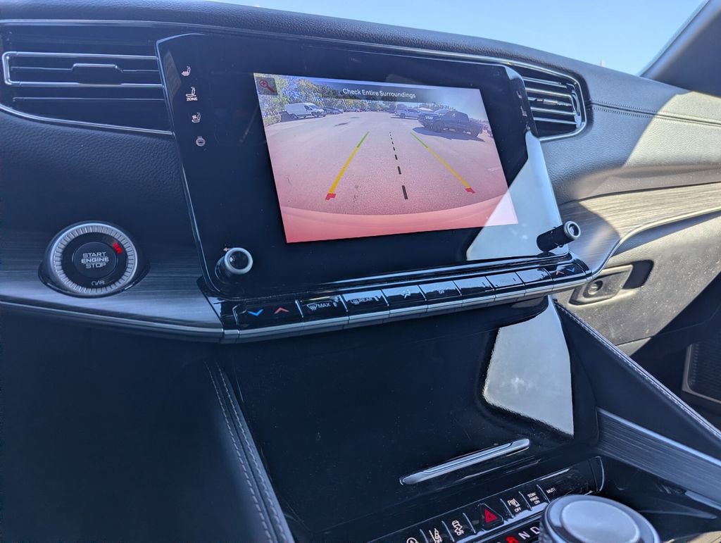 Used 2023 Jeep Wagoneer L Series II image 32