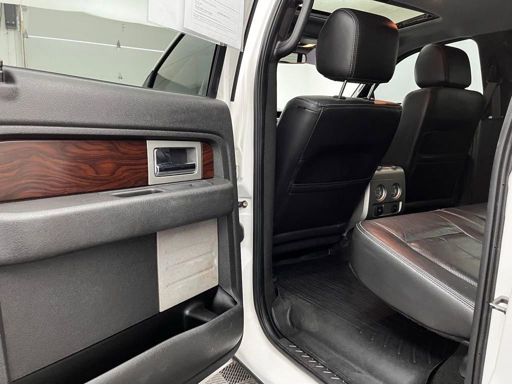 Used 2012 Ford F150 Lariat w/ Lariat Chrome Pkg RWD image 38