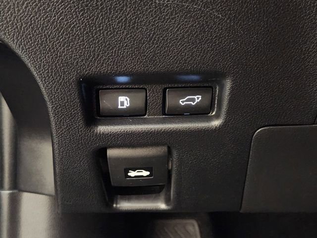 Used 2019 Lexus UX 200 FWD image 22