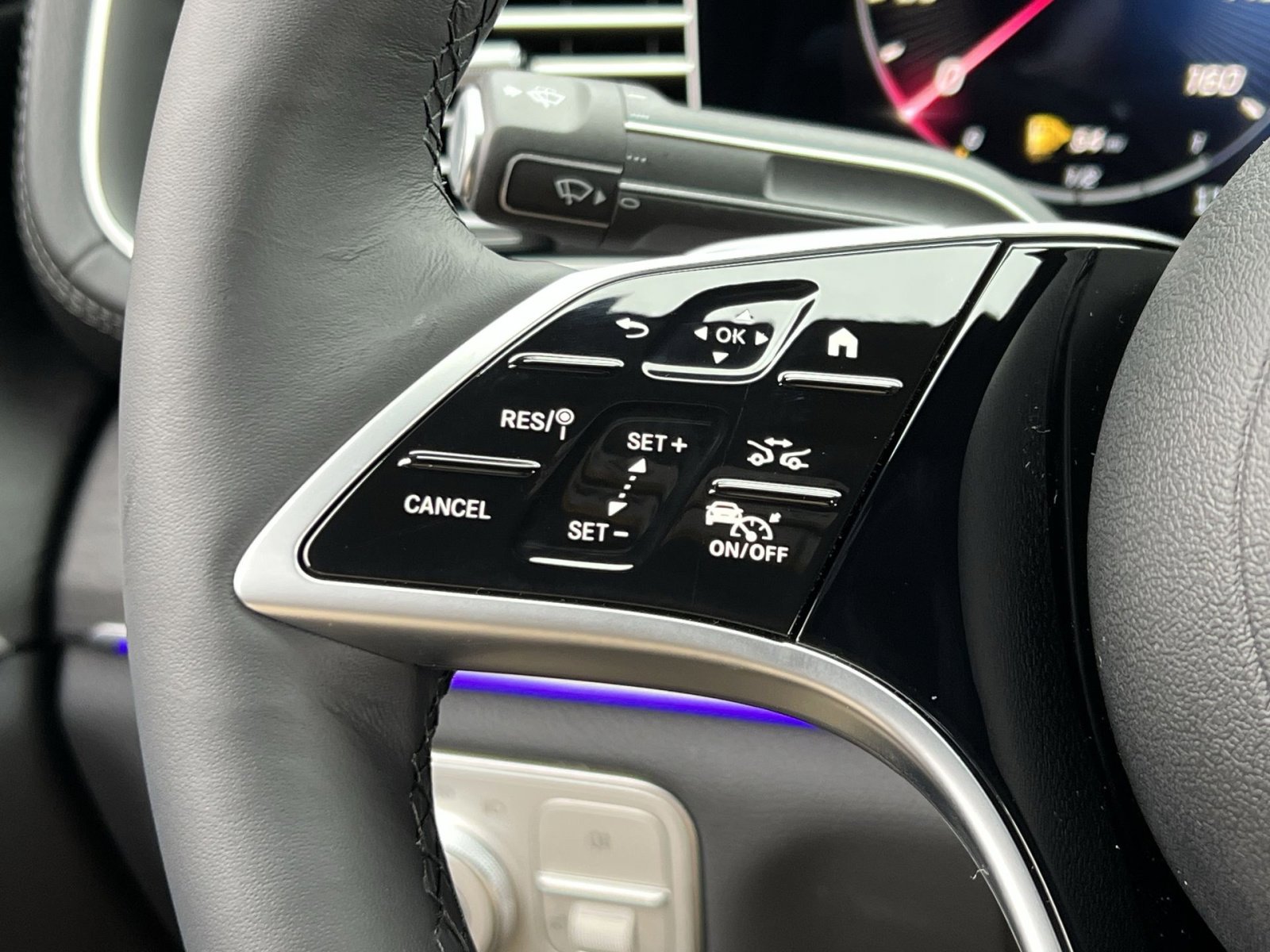 New 2026 Mercedes-Benz GLE 450 GLE 450 Coupe image 31