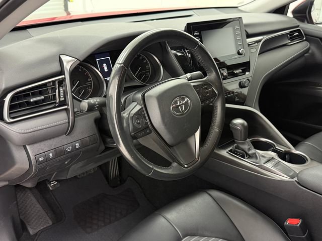 Used 2023 Toyota Camry SE w/ Convenience Package image 8