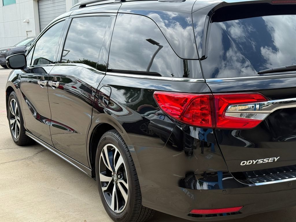 Used 2019 Honda Odyssey Elite image 7