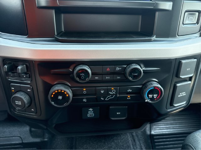 New 2026 Ford F250 XLT w/ FX4 Off-Road Package AWD/4WD image 28