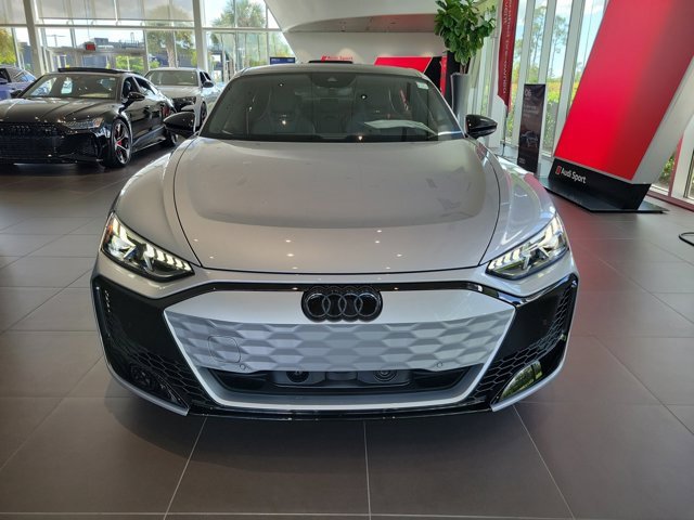New 2026 Audi RS e-tron GT performance image 3