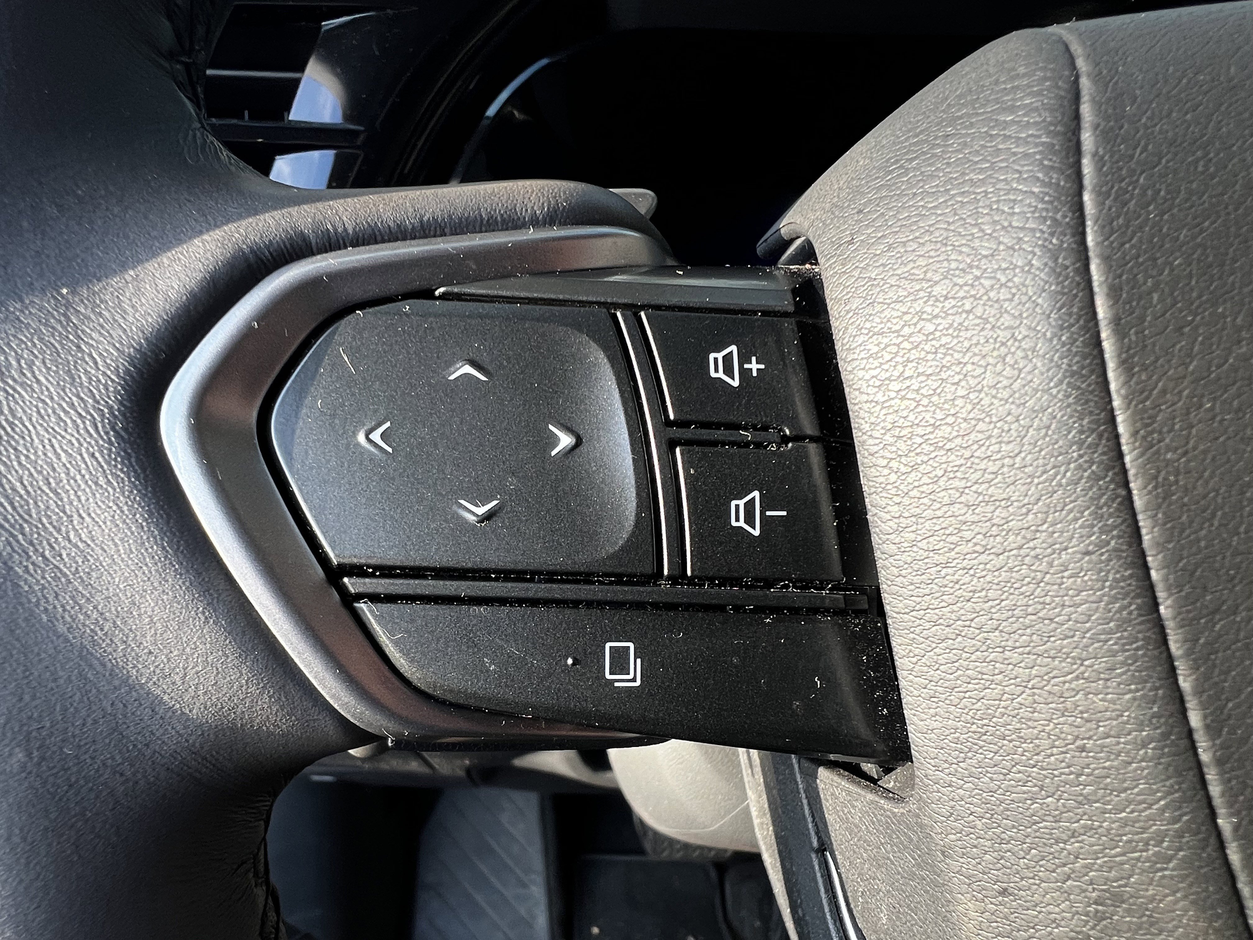 Used 2025 Lexus RX 350 Premium Plus image 18