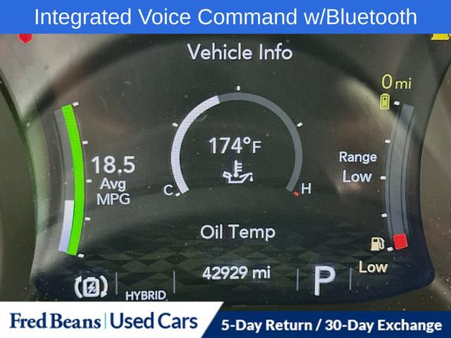 Used 2024 Jeep Wrangler Unlimited Sahara w/ Technology Group AWD/4WD image 17