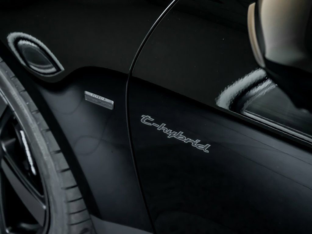 Used 2026 Porsche 911 Carrera GTS image 37