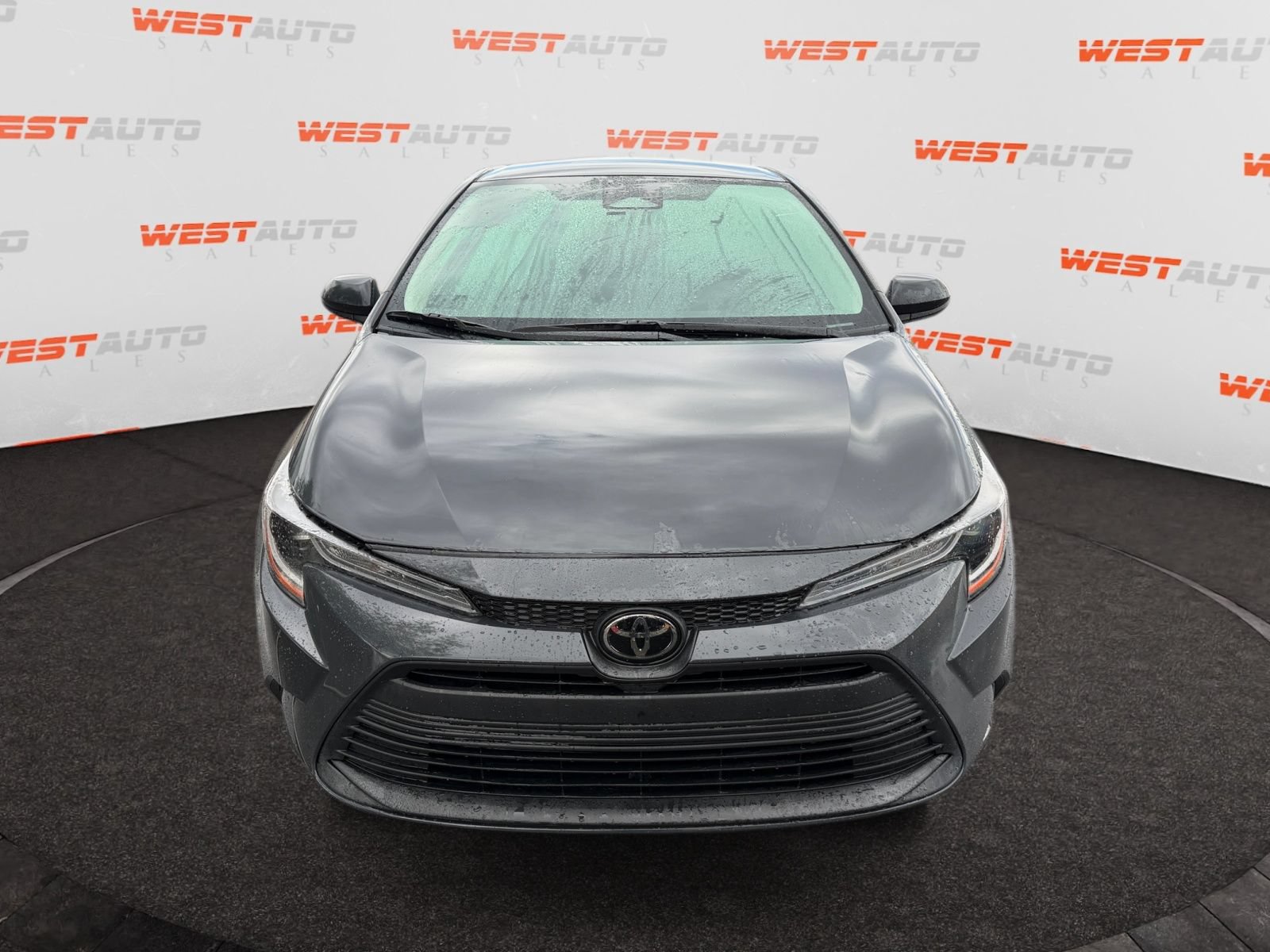 Used 2024 Toyota Corolla LE FWD image 8
