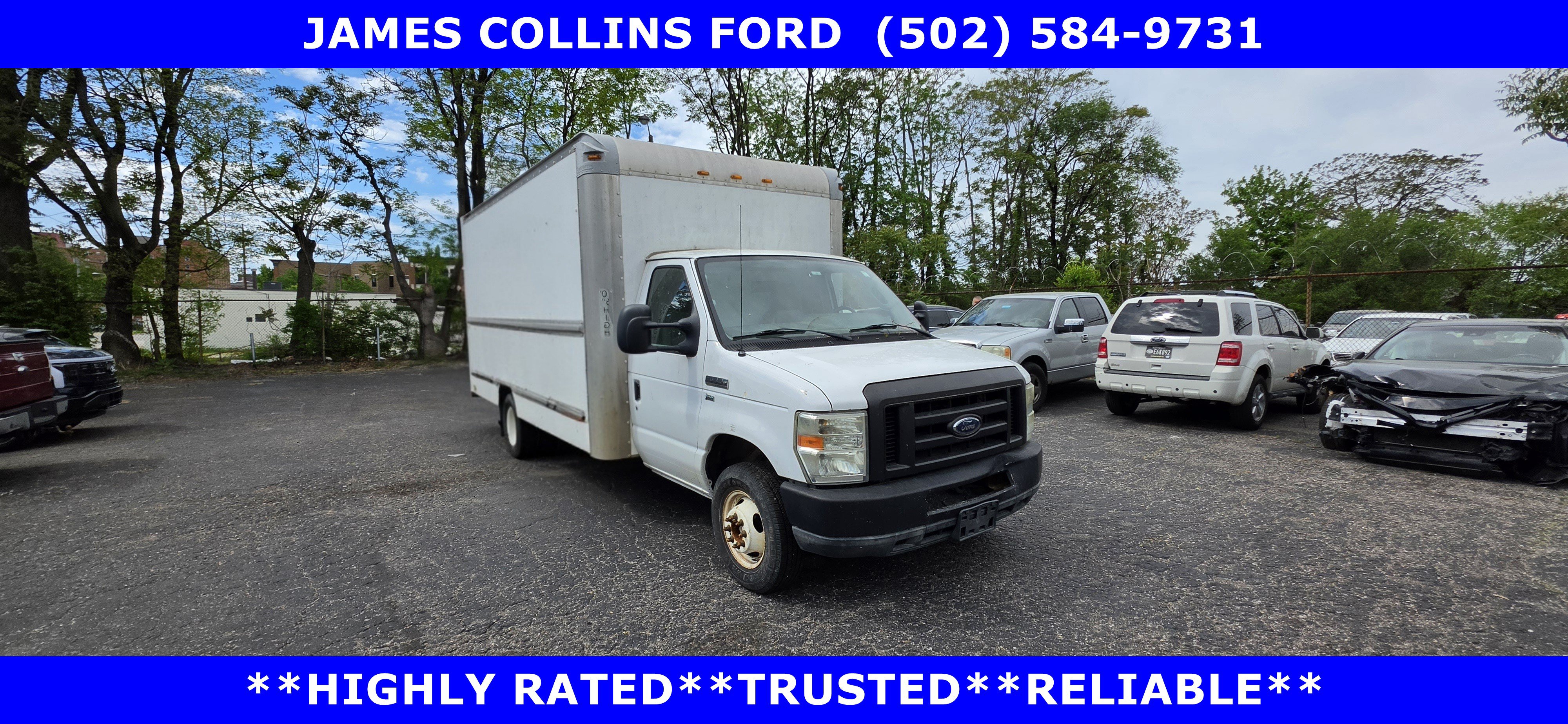 Used 2010 Ford E-350 and Econoline 350 Super Duty RWD image 4