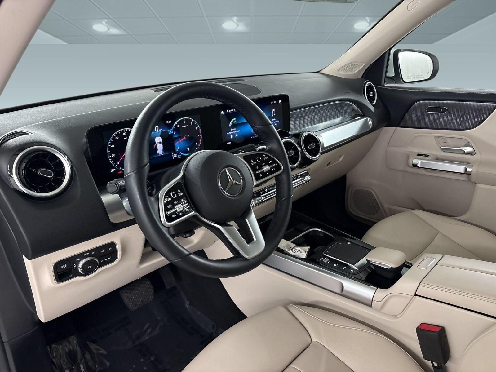 Used 2022 Mercedes-Benz GLB 250 image 4