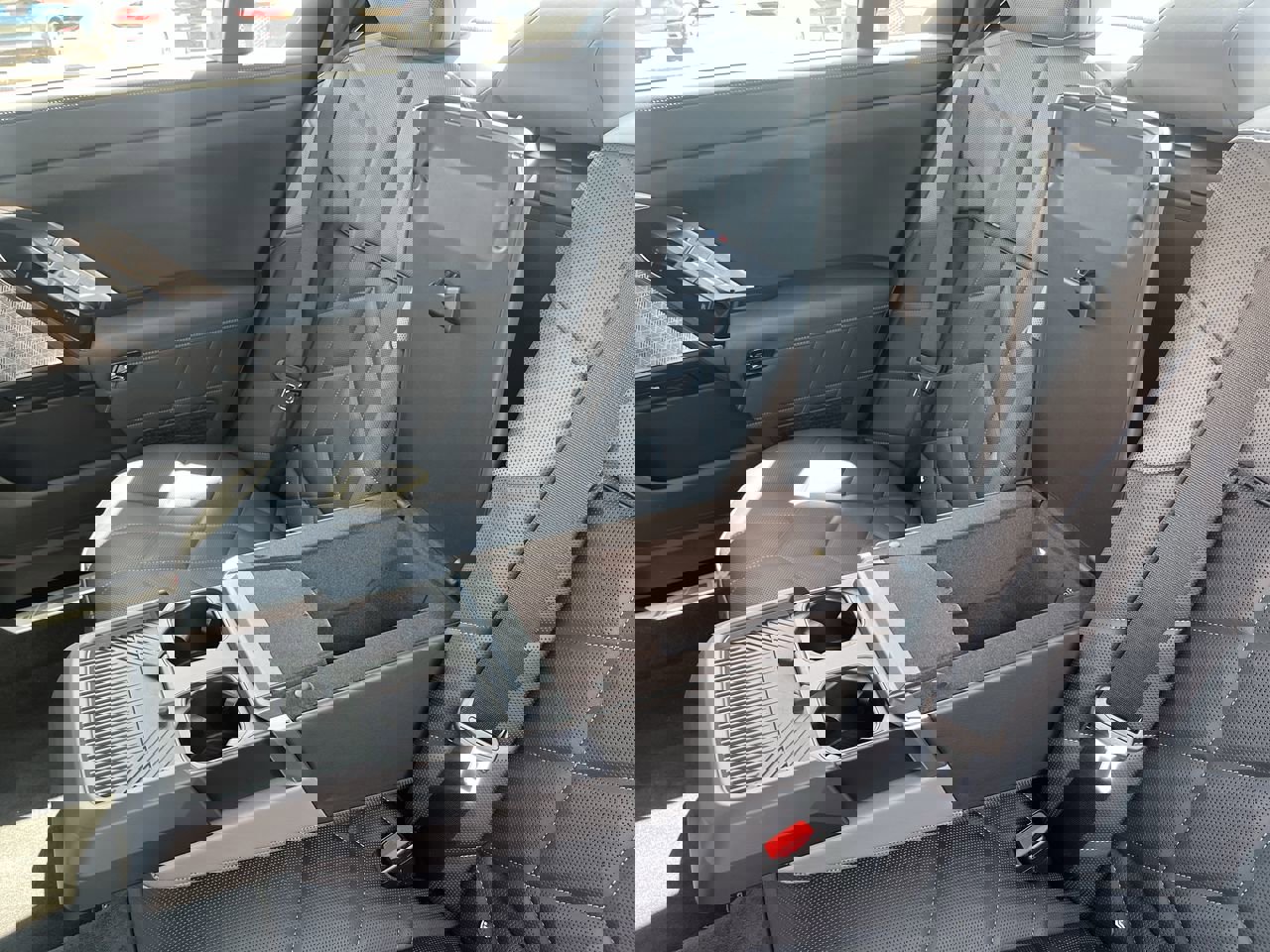 New 2026 BMW 760i xDrive w/ Executive Package image 33