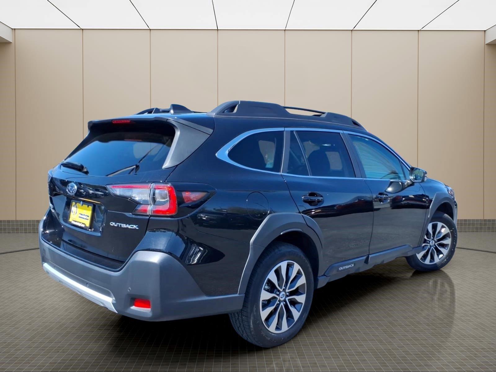 Used 2024 Subaru Outback Limited AWD/4WD image 8