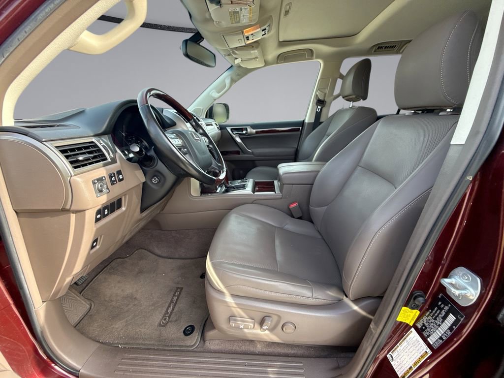 Used 2019 Lexus GX 460 Premium AWD/4WD image 30