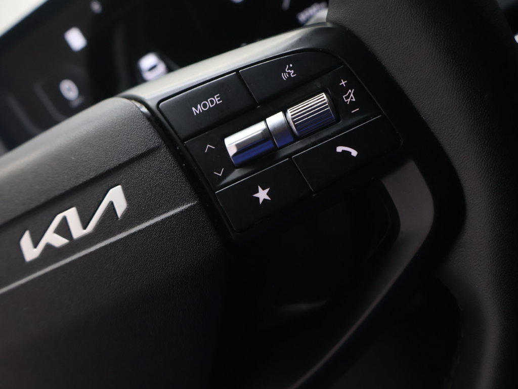 Used 2025 Kia K4 EX FWD image 20