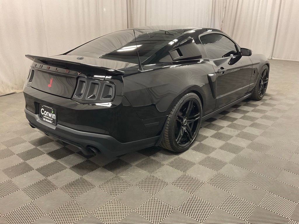 Used 2011 Ford Mustang Shelby GT500 w/ SVT Performance Pkg image 7