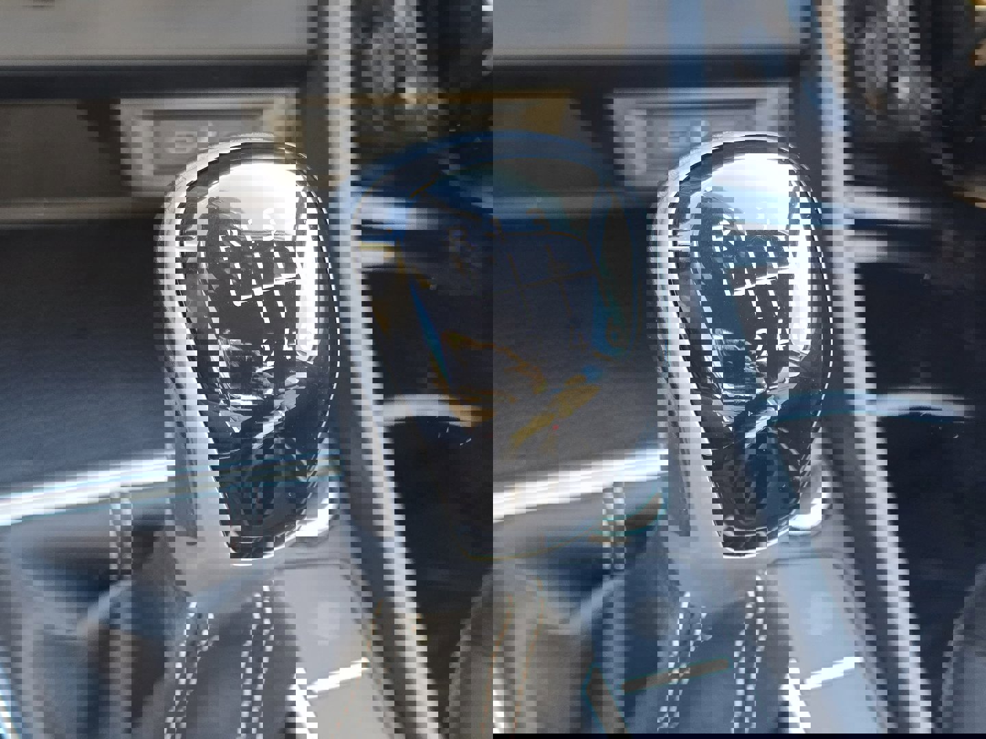 Used 2023 Volkswagen Jetta Sport image 10