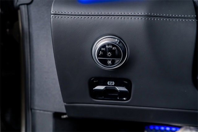 Used 2022 Mercedes-Benz SL 63 AMG 4MATIC w/ AMG Aerodynamic Package image 33