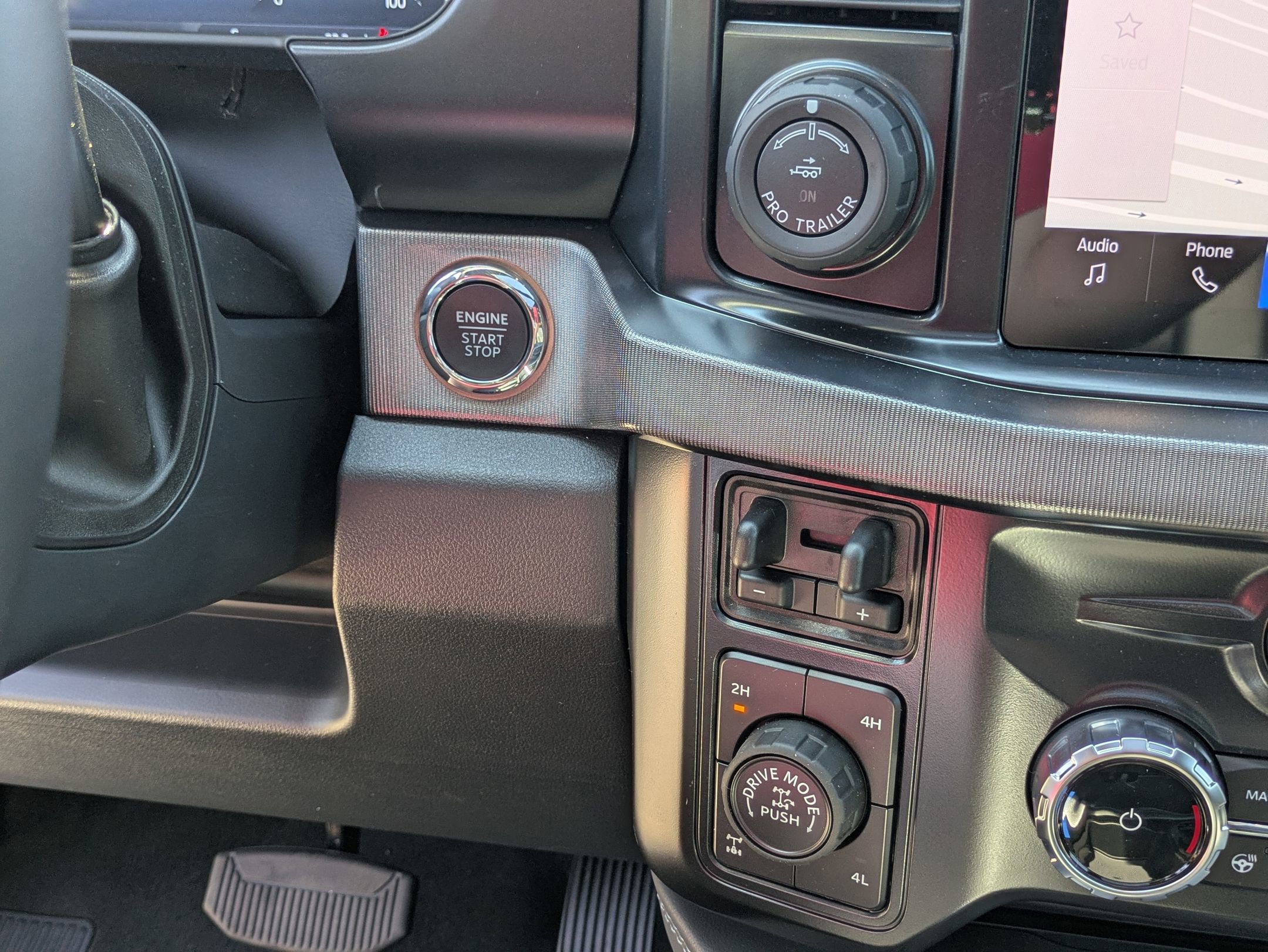 New 2026 Ford F250 Platinum w/ Tremor Off-Road Package image 25