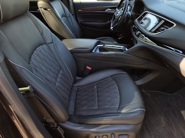 Used 2023 Buick Enclave Avenir w/ Avenir Technology Package FWD image 46