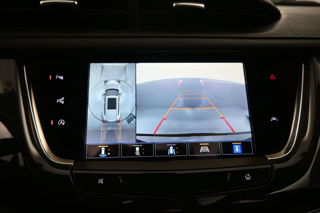 Used 2024 Cadillac XT6 Sport w/ Technology Package AWD/4WD image 12
