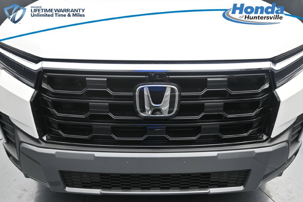 New 2026 Honda Pilot Touring image 13