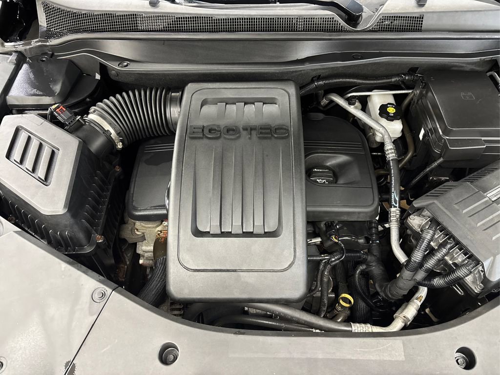 Used 2017 Chevrolet Equinox LT image 13