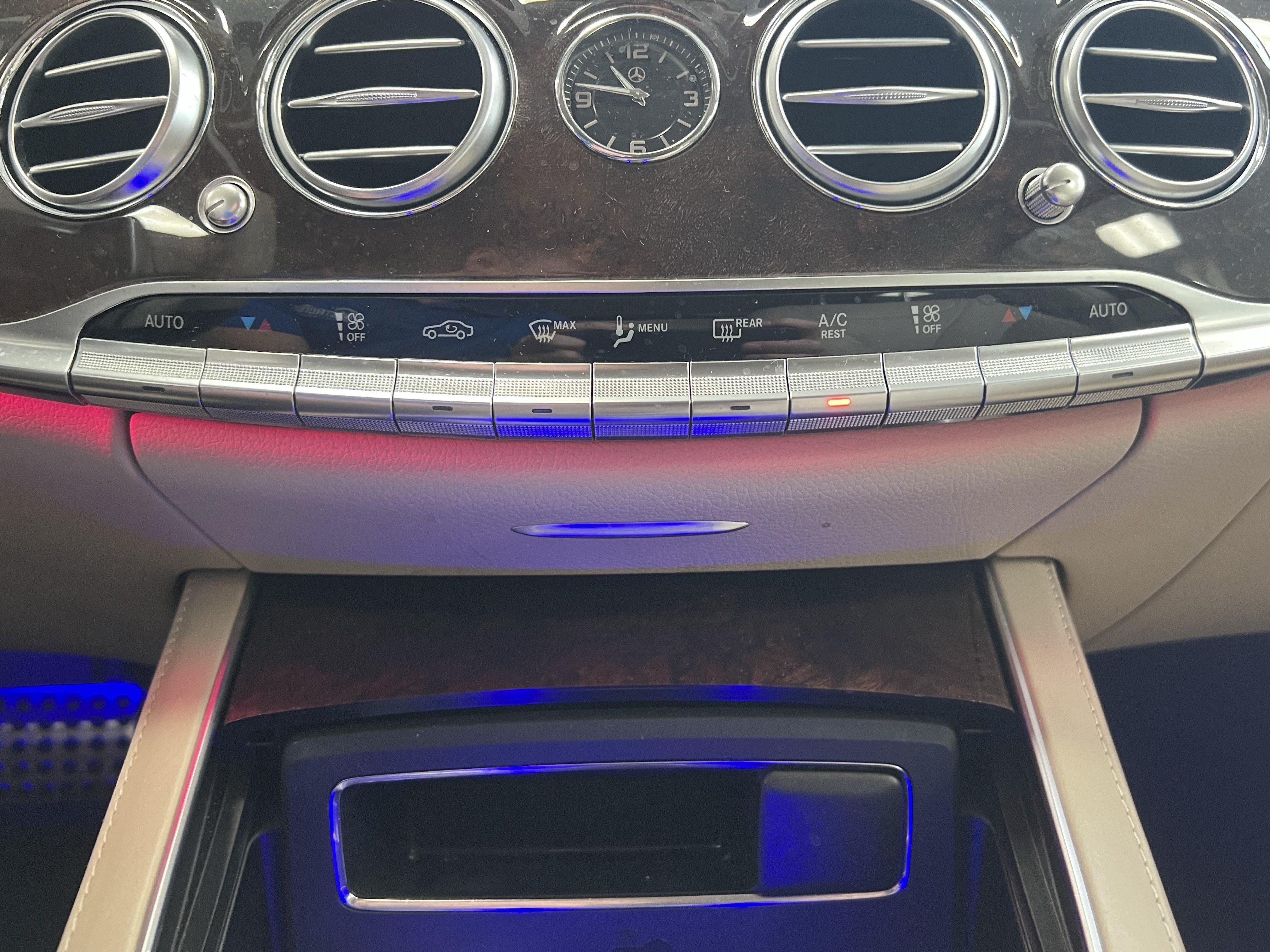 Used 2020 Mercedes-Benz S 560 Sedan image 30